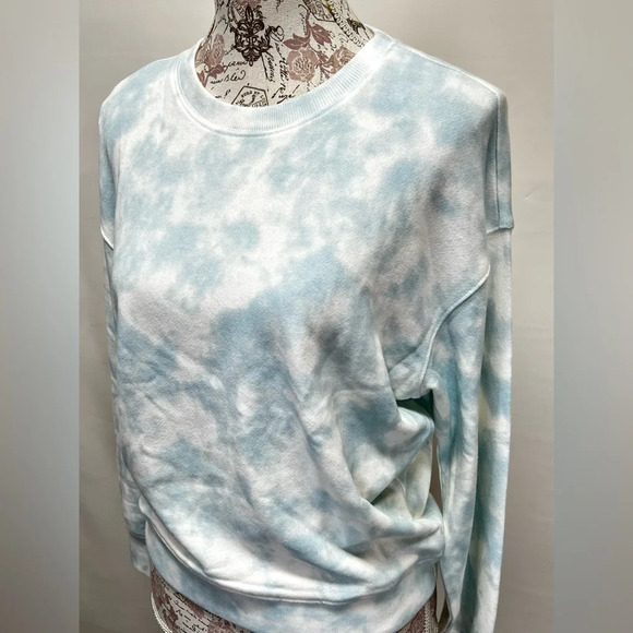 RAILS Light blue and white RAMONA  cloud print sweatshirt size S. - Picture 4 of 14